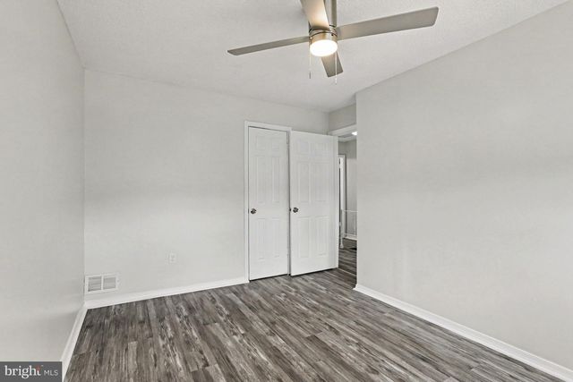 127 BLADEN RD, Baltimore, MD 21221