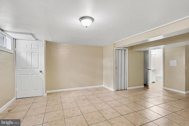 127 BLADEN RD, Baltimore, MD 21221