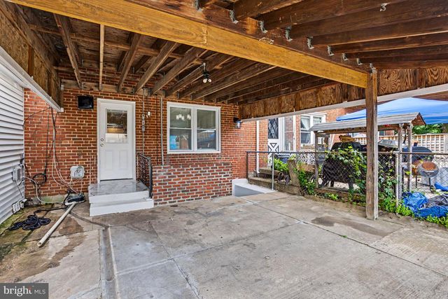 127 BLADEN RD, Baltimore, MD 21221