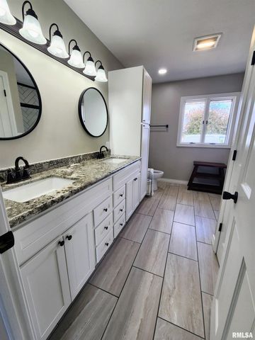 1148 Diebel Road, Washington, IL 61547