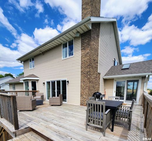 1148 Diebel Road, Washington, IL 61547