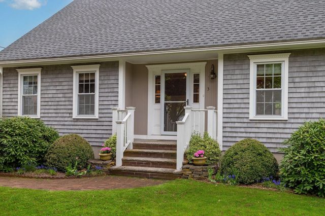 3 Windmill Lane, Hampton, NH 03842