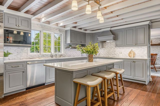 3 Windmill Lane, Hampton, NH 03842