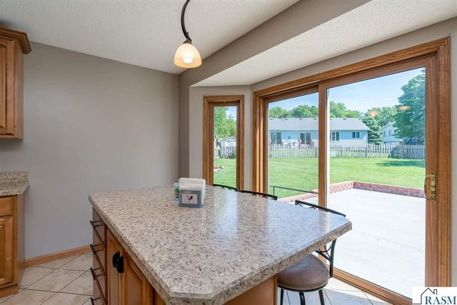413 Thomas Drive, Eagle Lake, MN 56024