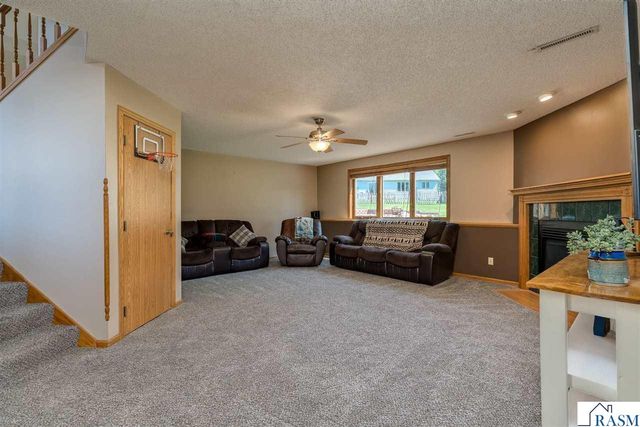 413 Thomas Drive, Eagle Lake, MN 56024