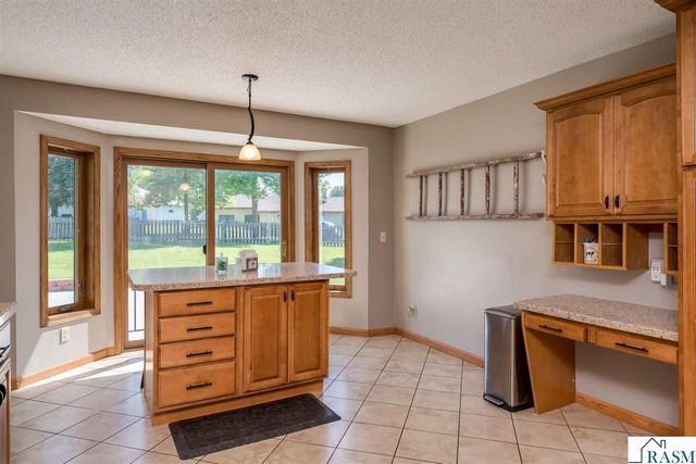 413 Thomas Drive, Eagle Lake, MN 56024