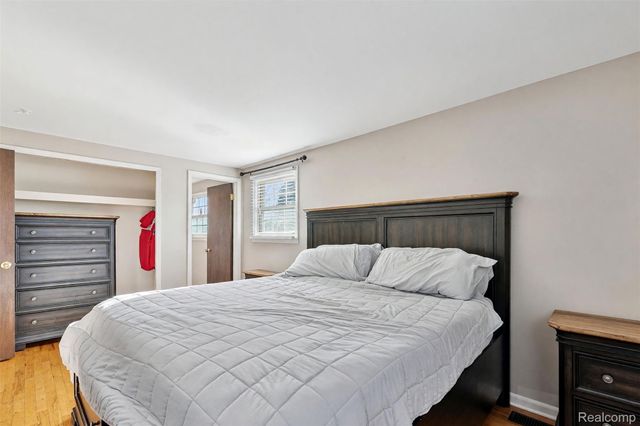 24198 COLONIAL Drive, Woodhaven, MI 48183