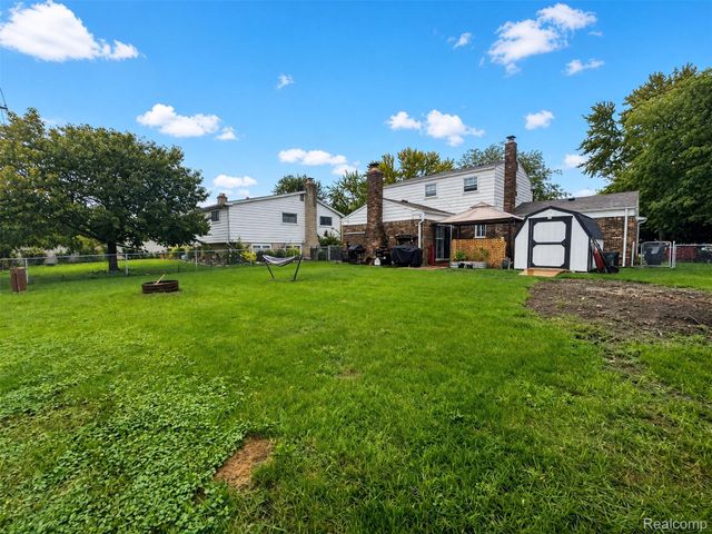 24198 COLONIAL Drive, Woodhaven, MI 48183