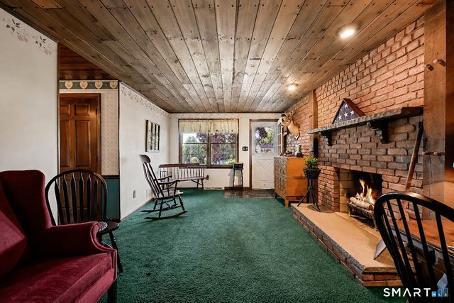 170 Tanglewood Drive, Southington, CT 06489
