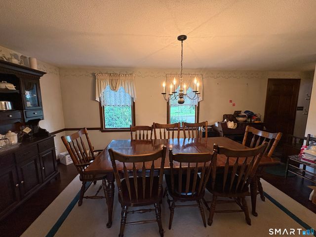 170 Tanglewood Drive, Southington, CT 06489