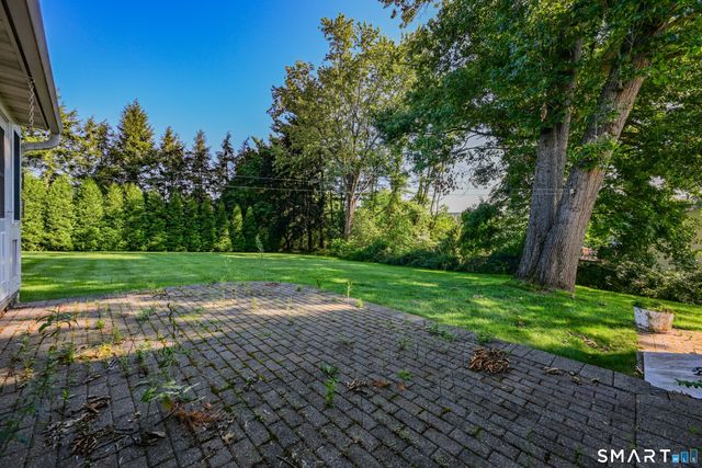 170 Tanglewood Drive, Southington, CT 06489