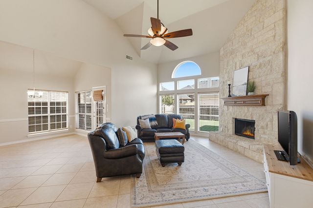 1715 Mammoth Drive, Allen, TX 75002