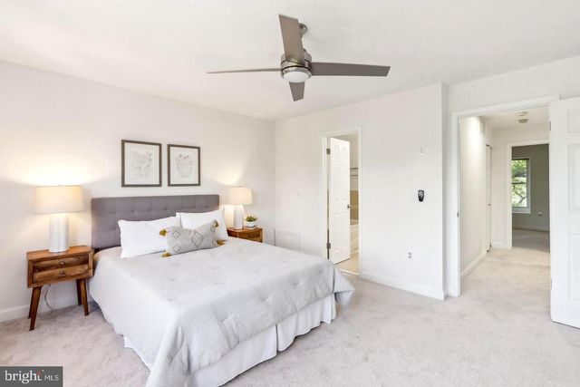 695 W GLEBE RD, Alexandria, VA 22305