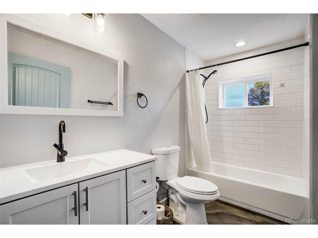 126 Rainier Dr, Florissant, CO 80816