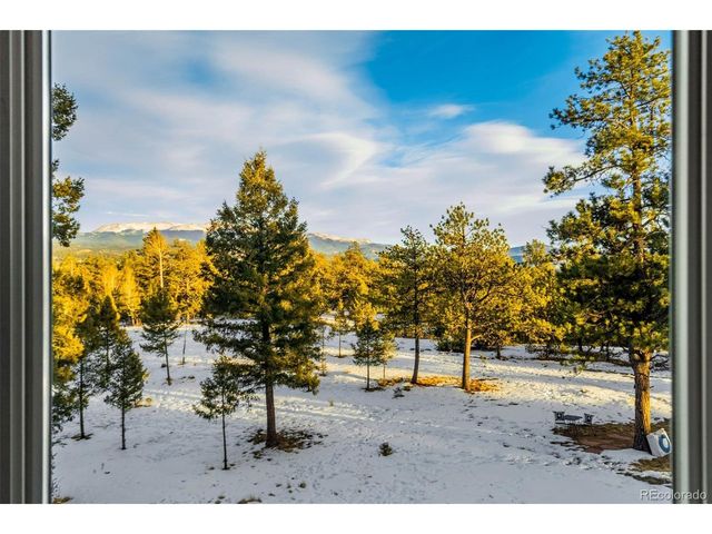 126 Rainier Dr, Florissant, CO 80816