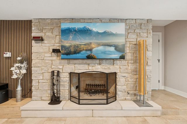 306 Woodlock Street, Ingleside, IL 60041