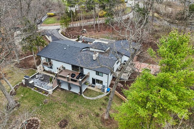 306 Woodlock Street, Ingleside, IL 60041