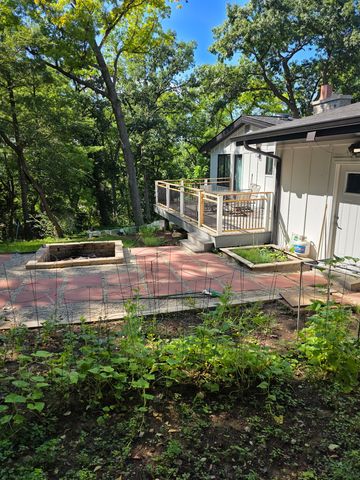 306 Woodlock Street, Ingleside, IL 60041