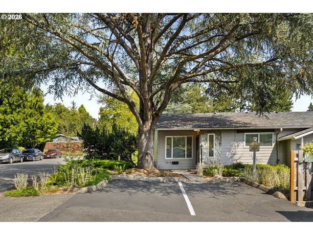 3018 Sw CARSON St, Portland, OR 97219