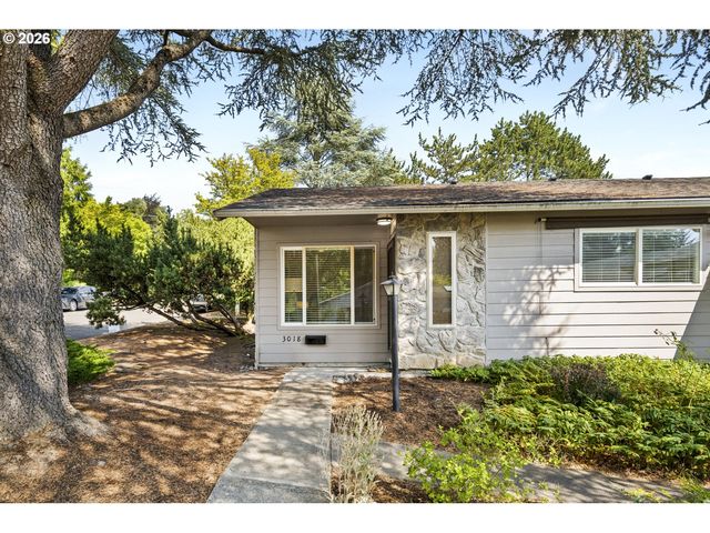3018 Sw CARSON St, Portland, OR 97219