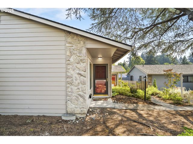 3018 Sw CARSON St, Portland, OR 97219