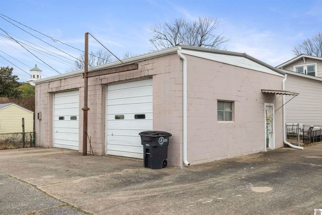 1128 Jefferson Street, Paducah, KY 42001