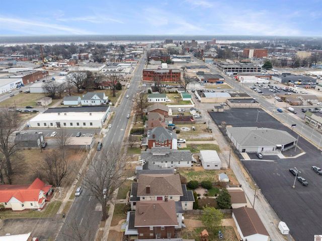 1128 Jefferson Street, Paducah, KY 42001