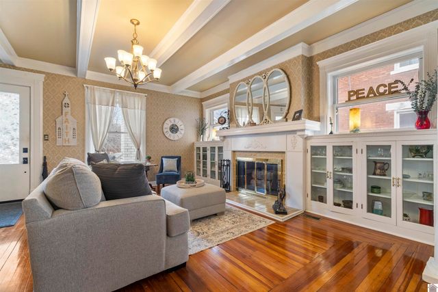 1128 Jefferson Street, Paducah, KY 42001