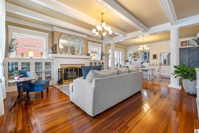 1128 Jefferson Street, Paducah, KY 42001