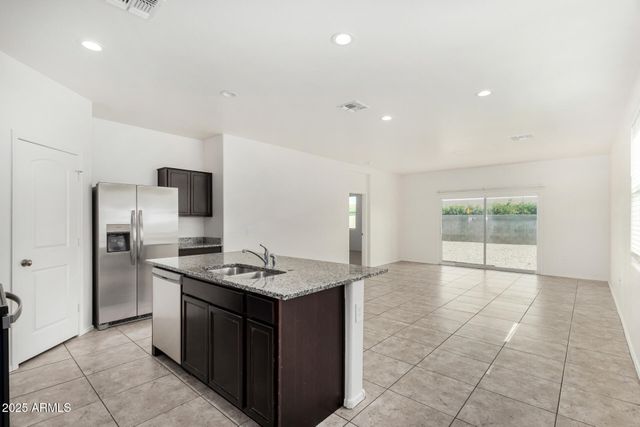 18199 N CONQUISTADOR Drive, Maricopa, AZ 85138