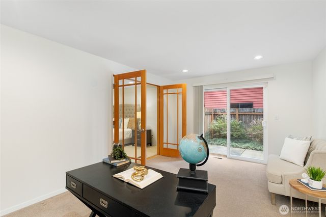 2855 245th Place SE, Sammamish, WA 98075