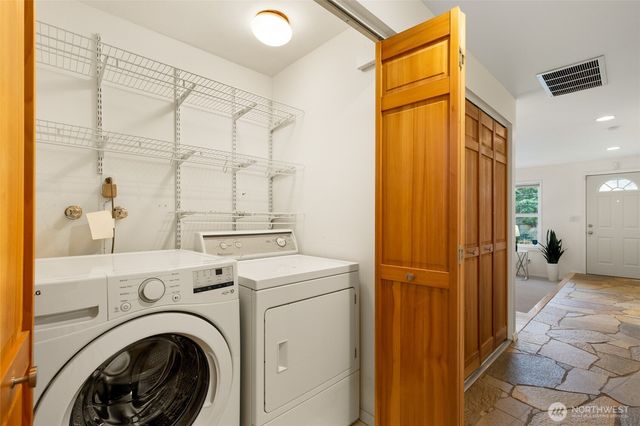 2855 245th Place SE, Sammamish, WA 98075