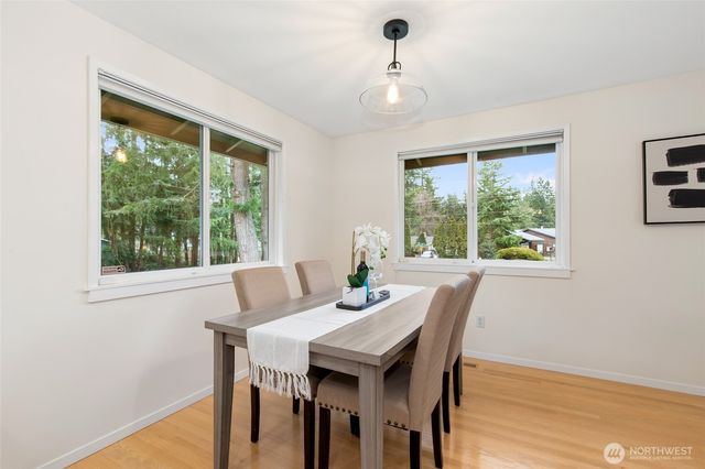 2855 245th Place SE, Sammamish, WA 98075