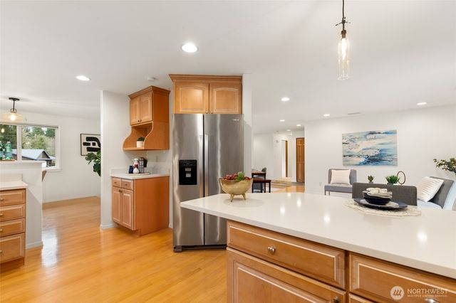 2855 245th Place SE, Sammamish, WA 98075