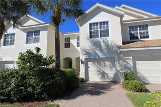 1056 Hampton CIR, Naples, FL 34105