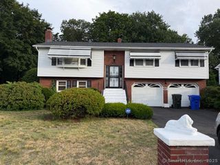 69 Pheasant Lane, East Hartford, CT 06108