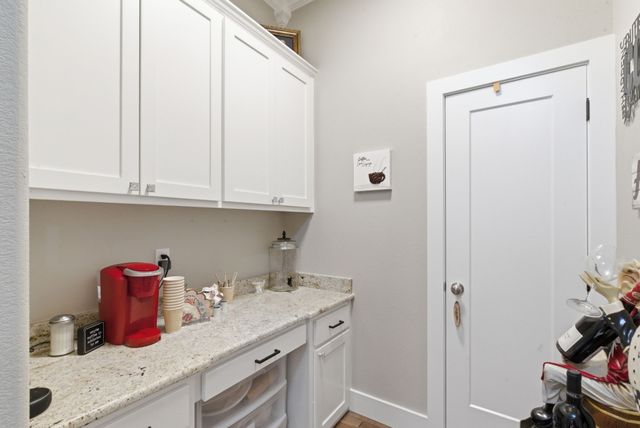 1313 Parkers Draw Avenue, Weatherford, TX 76086