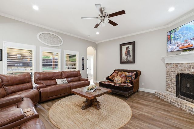 1313 Parkers Draw Avenue, Weatherford, TX 76086