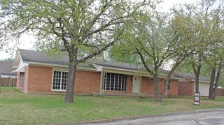 202 S 3rd Street, Sanger, TX 76266