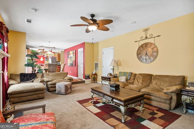 3993 Smithfield Lane, Ellenwood, GA 30294
