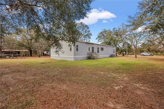 47 Yellow Pine Road, Jesup, GA 31545