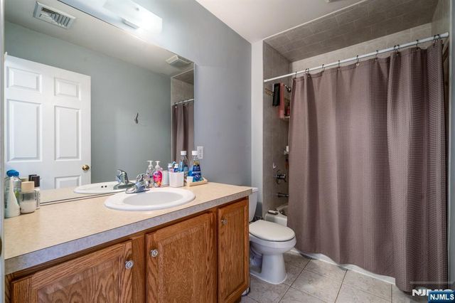 28 Church Street 3, Lodi, NJ 07644