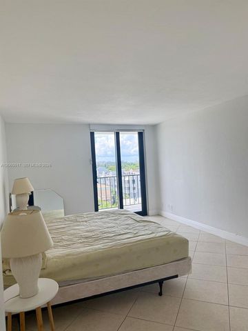 2625 Collins Avenue 810, Miami Beach, FL 33140