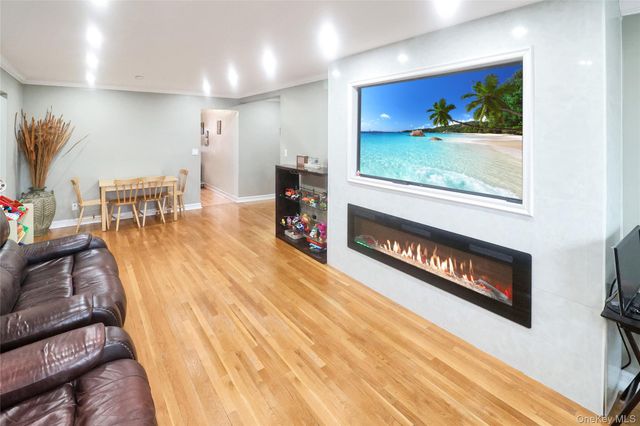 1300 Midland Avenue A51, Yonkers, NY 10704