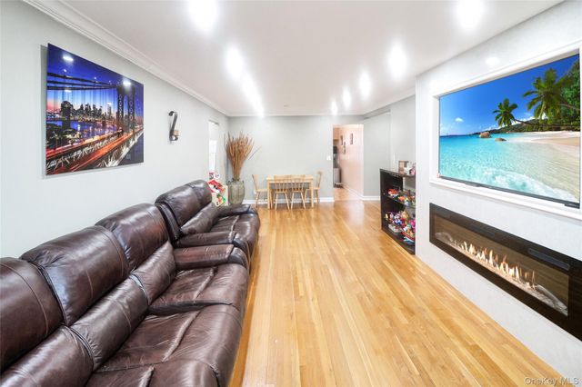 1300 Midland Avenue A51, Yonkers, NY 10704