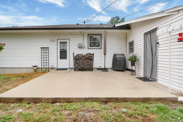 2908 Roma Terrace, Manhattan, KS 66502