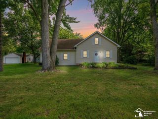 6740 Summerfield Road, Bedford Twp, MI 48182