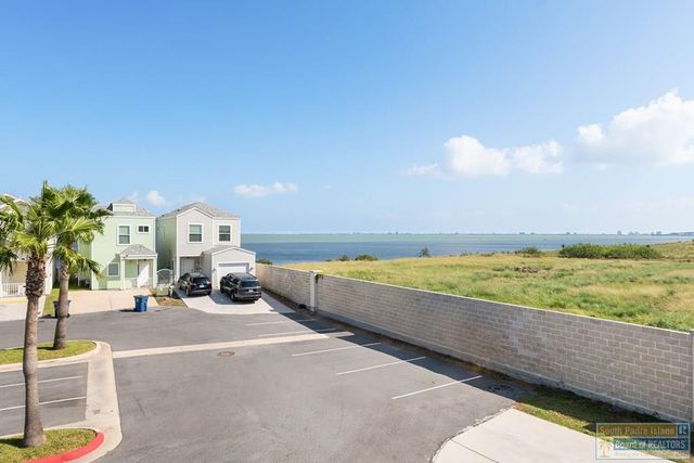 103 Las Joyas Blvd., Port Isabel, TX 78578