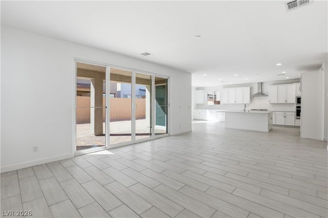 9907 Blazek Bluff Avenue, Las Vegas, NV 89178