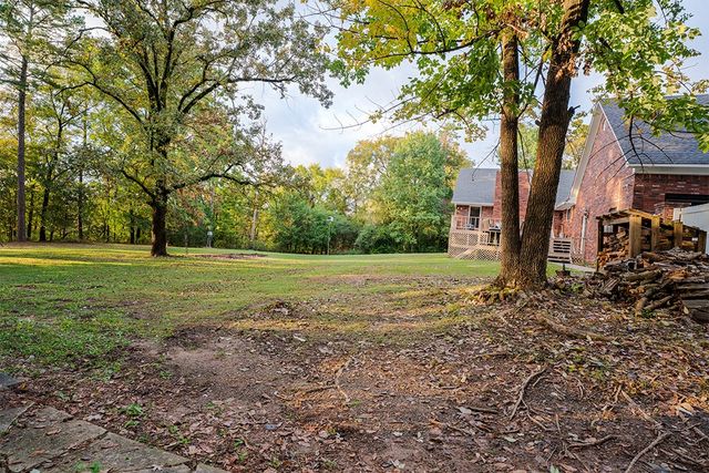 3310 Half Moon Lane, Russellville, AR 72802